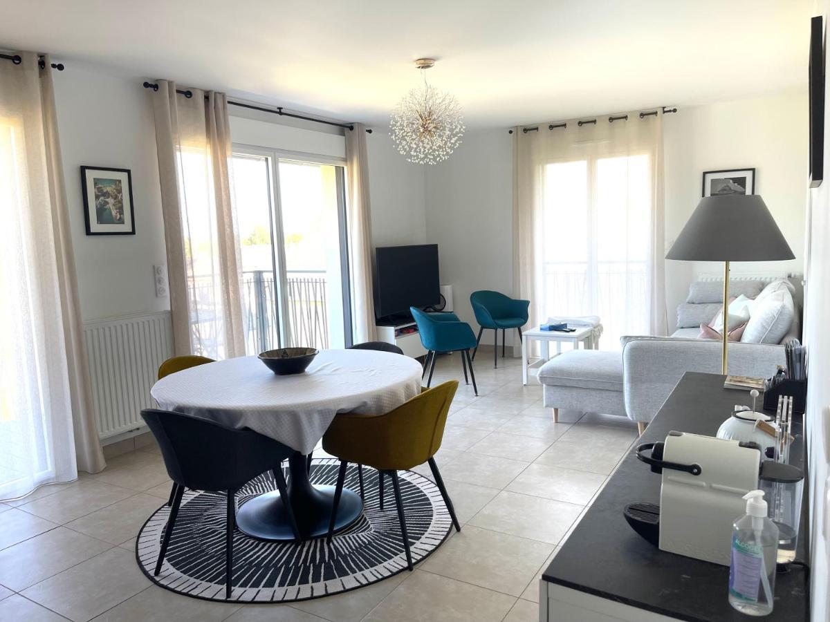 Bella Cruz 66 M2 Prestations Premium, Wifi, Balcon, Parking Avec Borne De Recharge Electrique, Plage Prieure, Commerces Dinard Exterior photo